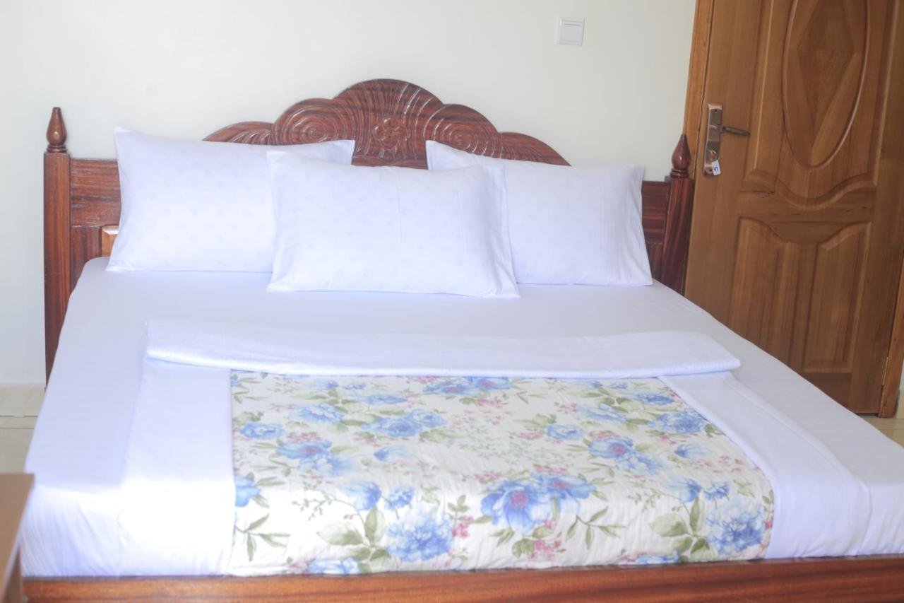 Macchiato Suites Кигали Экстерьер фото