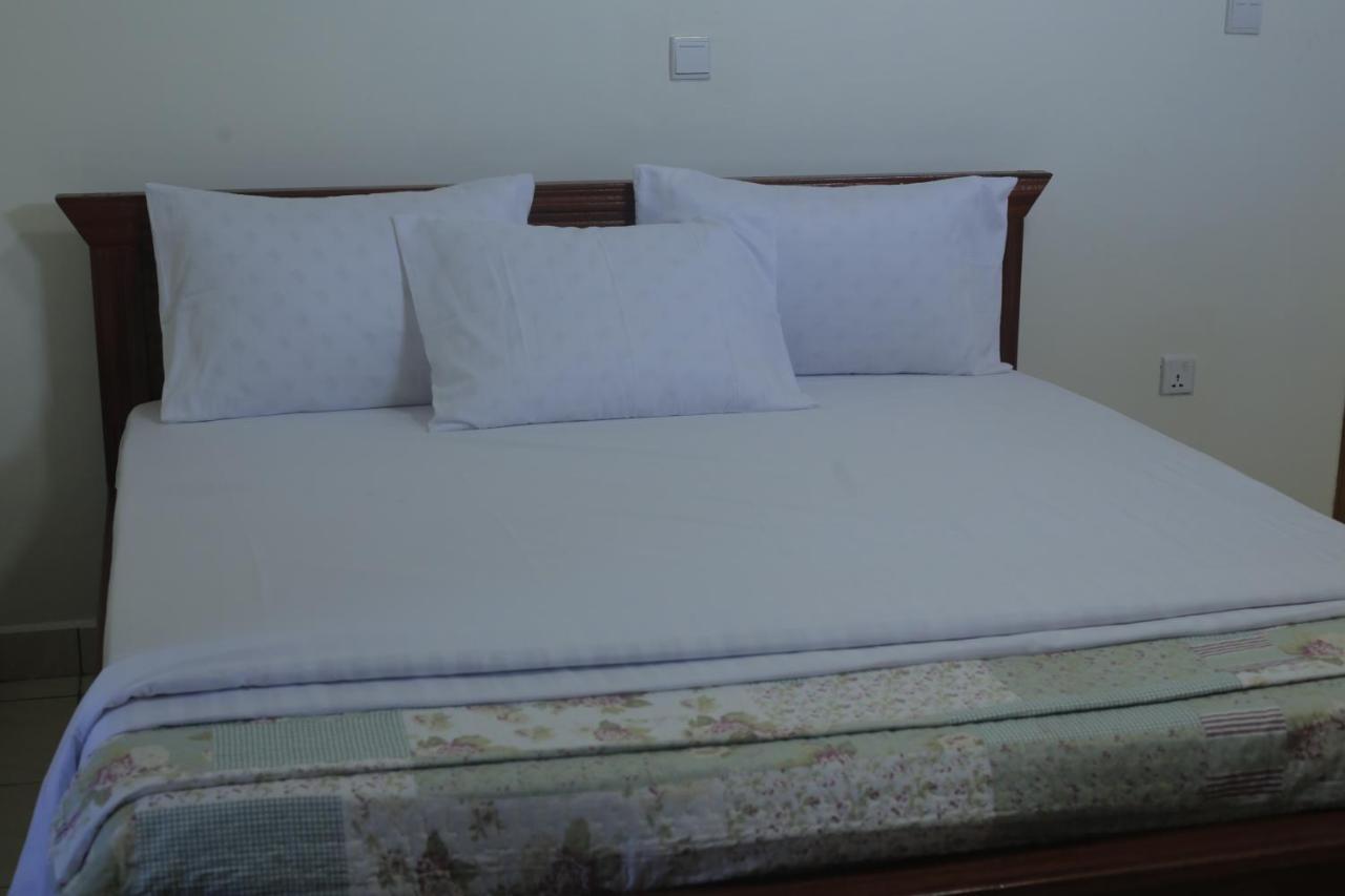 Macchiato Suites Кигали Экстерьер фото